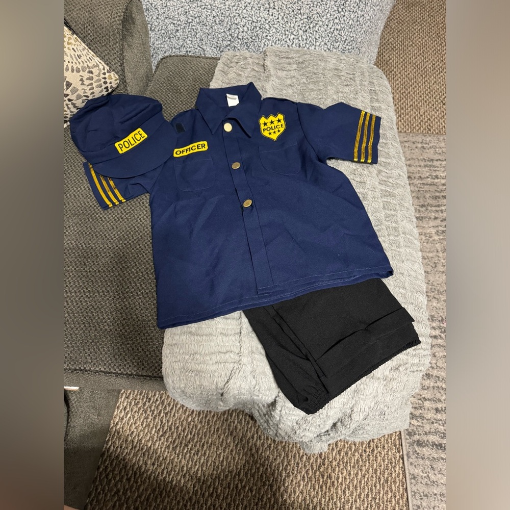 Kids dress up police costume